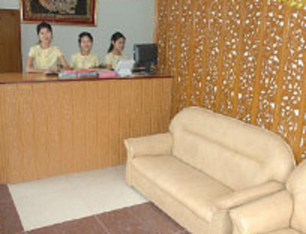 Diamond Crown Hotel Dawei Exteriör bild