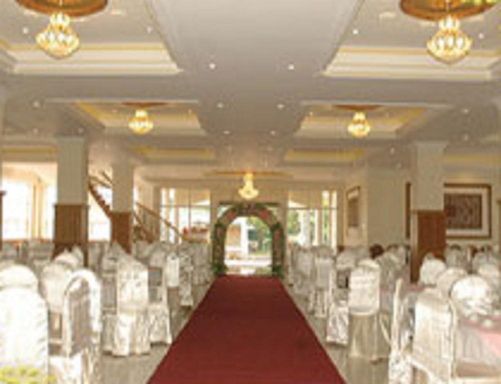 Diamond Crown Hotel Dawei Exteriör bild