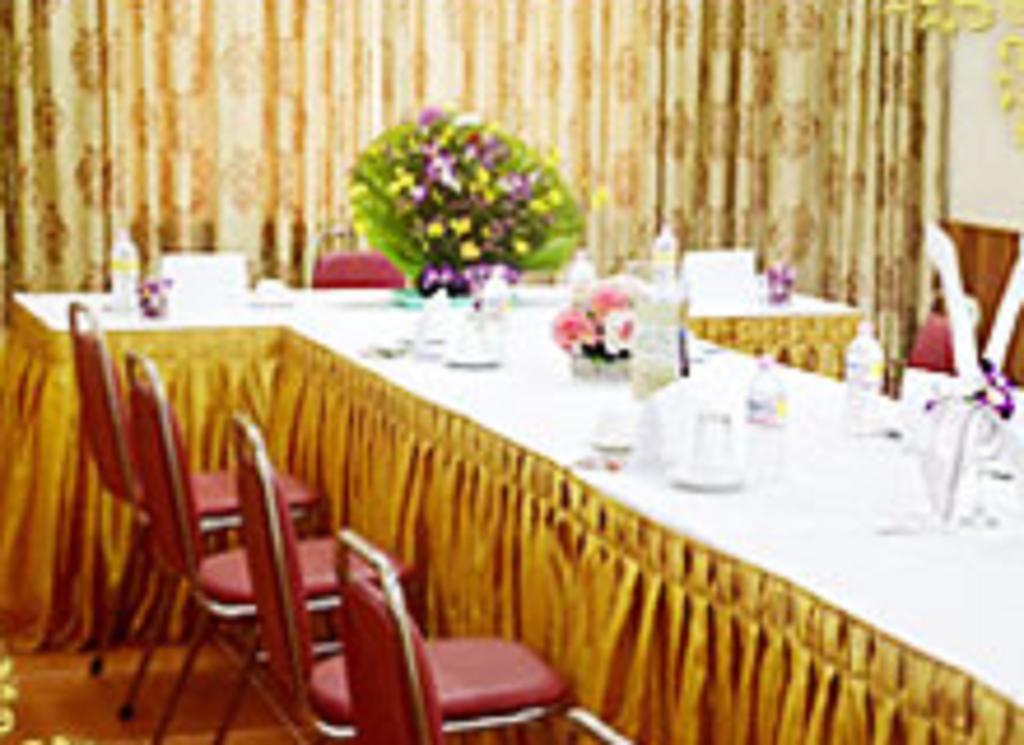 Diamond Crown Hotel Dawei Exteriör bild